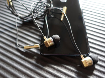 In-Ear Kopfhörer mit gewinkeltem Klinkenanschluss