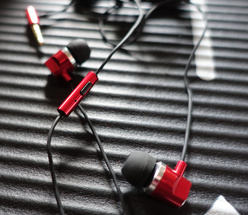 In-Ear Kopfhörer mit gewinkeltem Klinkenanschluss
