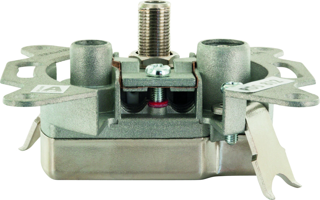 Multimedia through socket (12 dB)