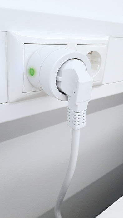 Wifi indoor socket adapter