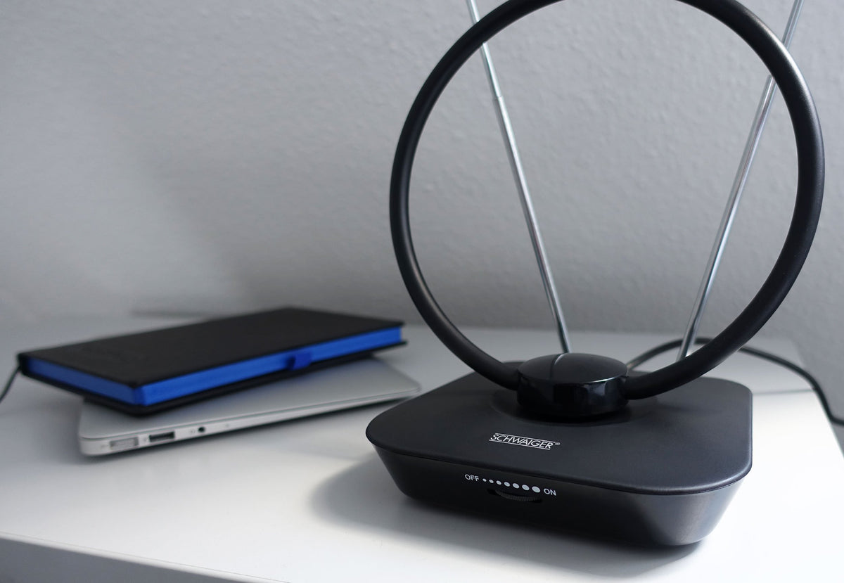 Zimmerantenne aktiv DVB-T2 VHF UHF DAB+